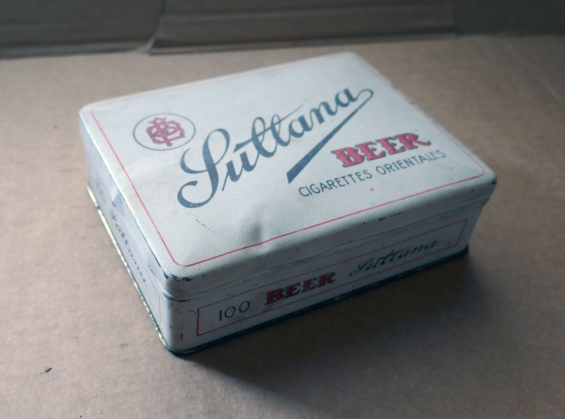 Autres tabacs: Sultana Beer Cigarettes Orientales Blechdose – D'occasion à Ehrendingen par Wolfmanjack 1