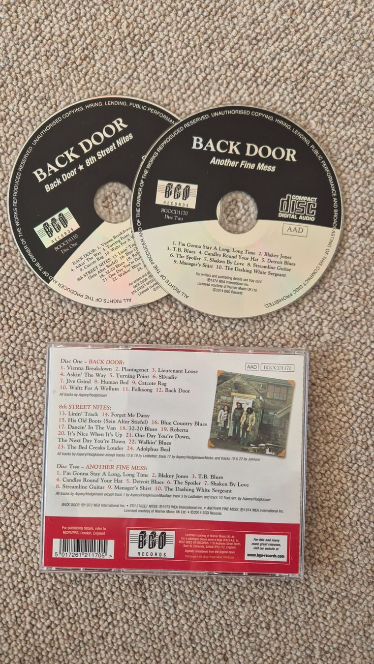 CDs: BACK DOOR - 2CD mit ihren 3 ersten LPs – Gebraucht aus Therwil von Rubo26 1
