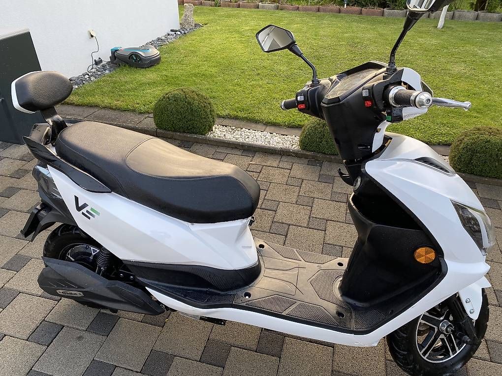 Voiturettes électriques: Vengo Leo Elektro  – D'occasion à Würenlingen par Morina32 1