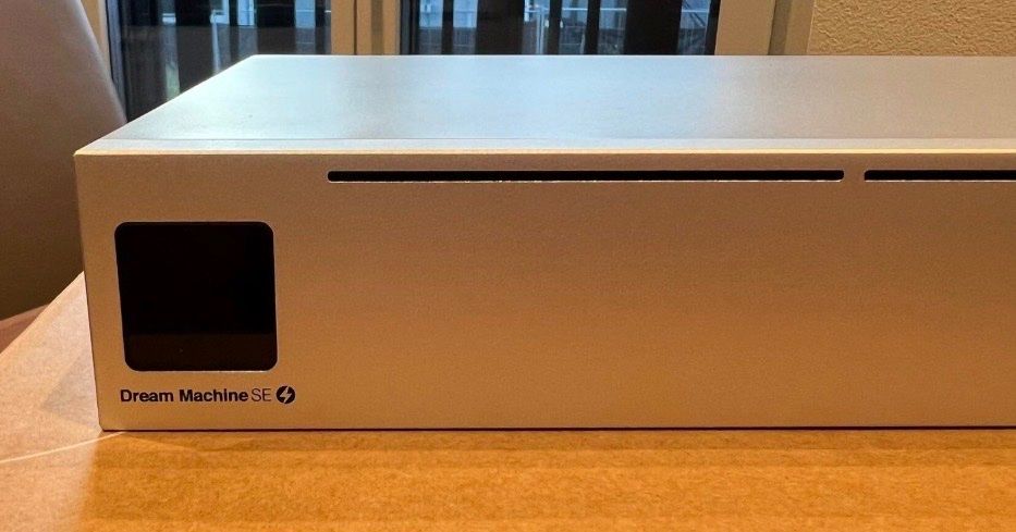 Firewall: Dream Machine Special Edition (PoE Version) – Neu (gemäss Beschreibung) aus Hochdorf von AW21 2
