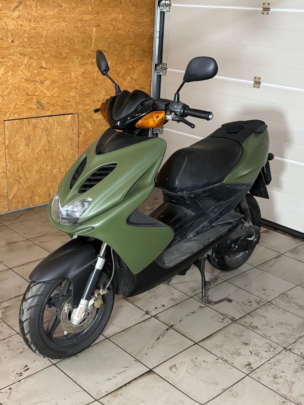 RESV Albero A Camme Per Aerox NEOS Giggle VINO Booster 50cc 4T – Sostituzione OEM 5ST-E2170-00