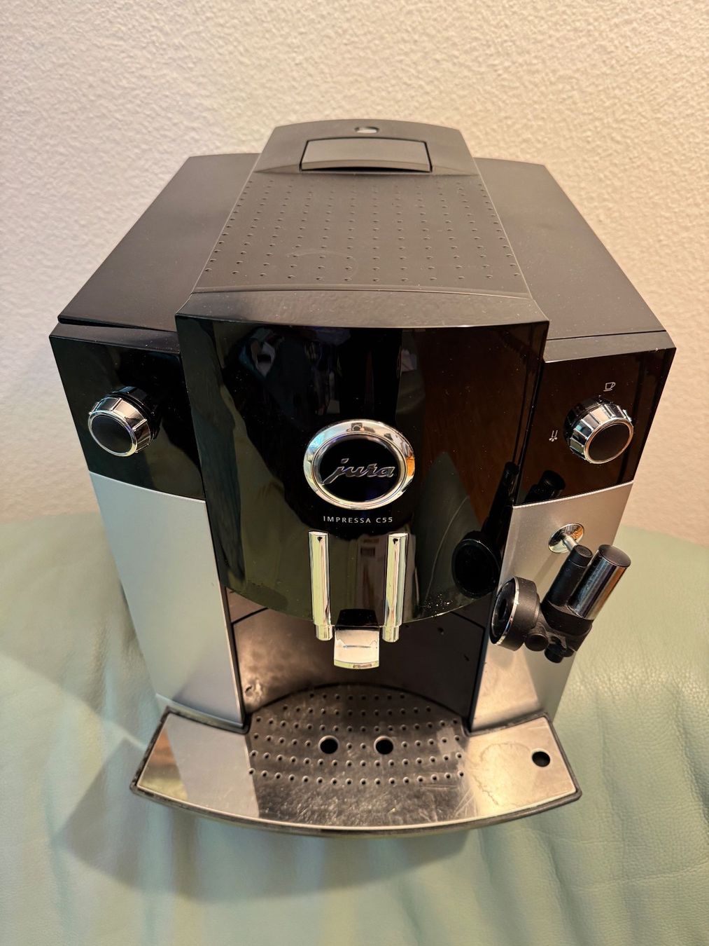 Macchine per caffè & Macchine per espresso: Jura F50 – Usato da Zürich venduto da Cibin 1