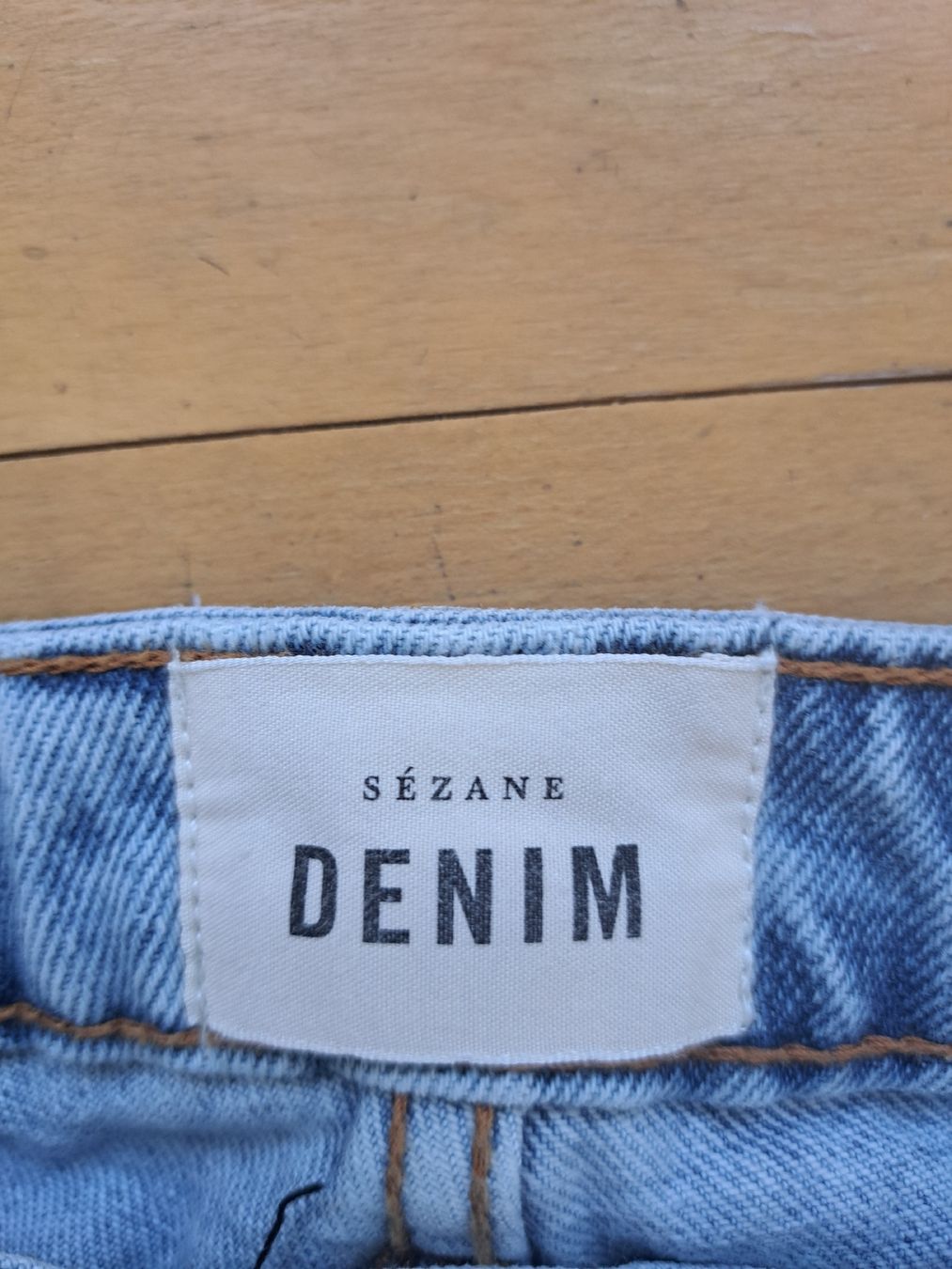 Sezane Jeans: Sezane Le Brut Sexy Jeans – Usato da Thalwil venduto da sternenstaub369 1