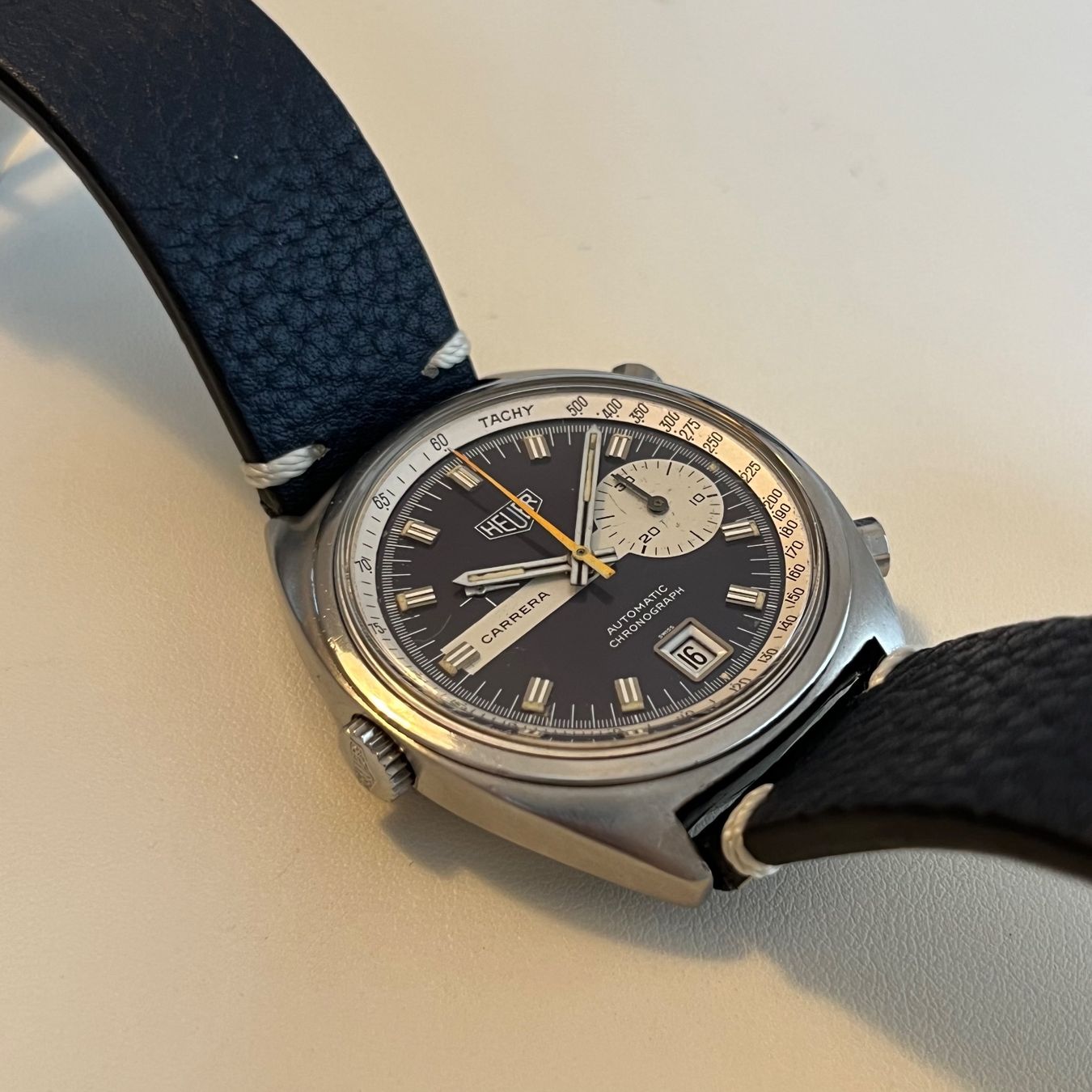 Tag Heuer Orologi: Heuer Carrera Automatic Calibre 15 – Usato da Winterthur venduto da LaBodega 6