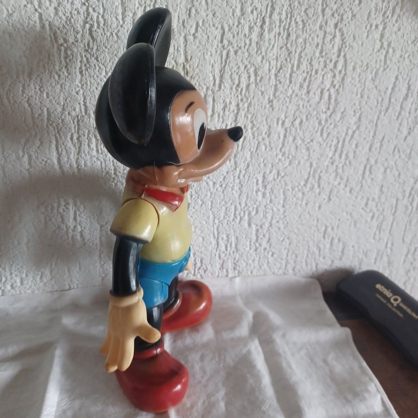 Disney Figuren: alte rare Micky Maus Figur 37 cm gross – Gebraucht aus Abtwil SG von luupsy 1