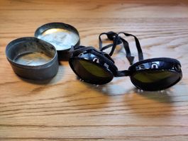 Lunettes de montagne militaire anciennes - armée Suisse