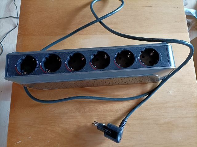 Alimentazione elettrica: verkaufe Audioquest Powerquest 2 – Usato da Gunterswilen venduto da Hellraiser