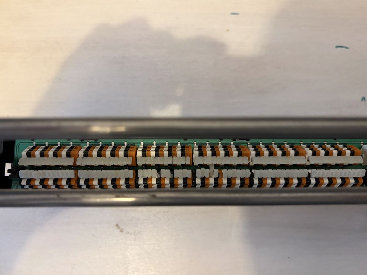 Console di mixaggio: Neutrik NPPA-TT-PT Bantam Patchbay (Defekt) – Usato da Mittelhäusern venduto da Musiculus 2