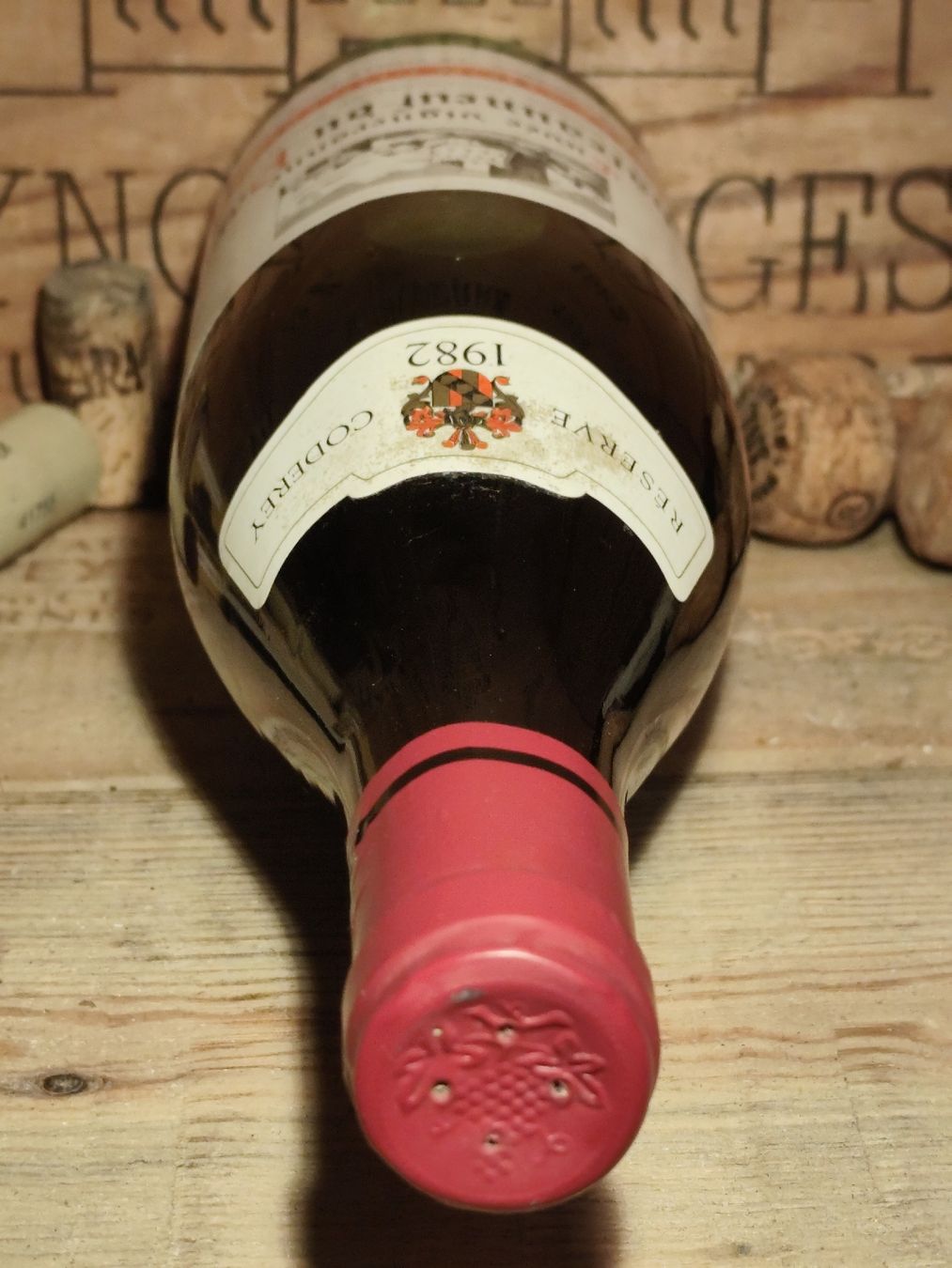 Wein: 2 x 1982 Châteauneuf-du-Pape Reserve Coderey – Neu und originalverpackt aus Büsserach von Vintage-vins 4