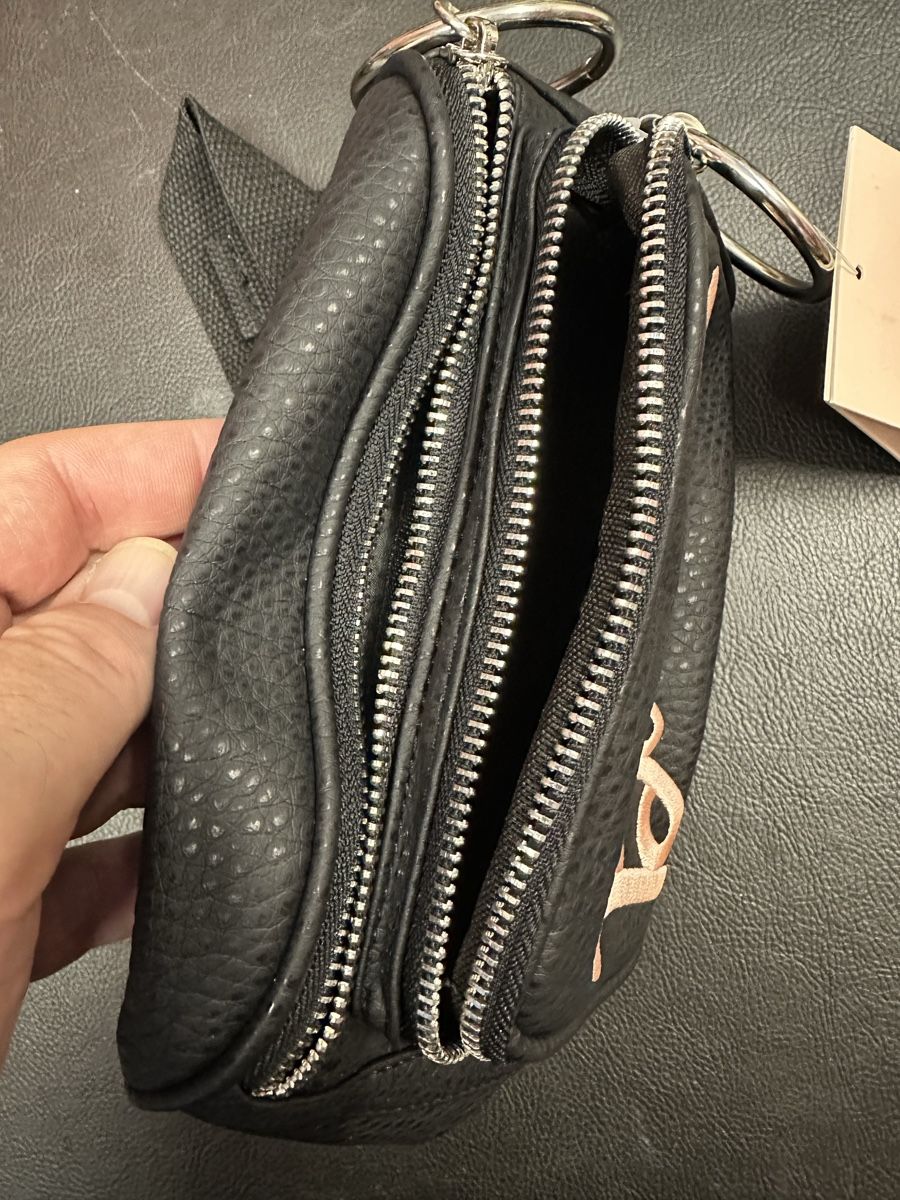 Borse da donna: Barbie Bauchtasche ab 29.- Franken – Nuovo e nell'imballaggio originale da Gossau ZH venduto da johnmustang 2
