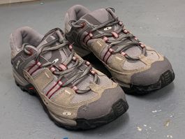 Wanderschuhe Salomon Damen Grösse 40,5 gebraucht