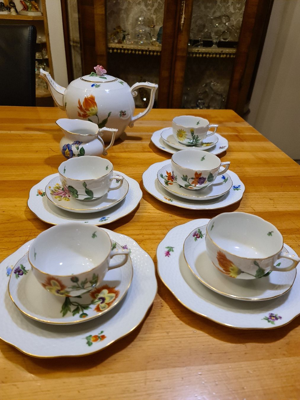 Herend Set di piatti: antiker Herend Teeservice 1939 – Usato da henau venduto da Rockj