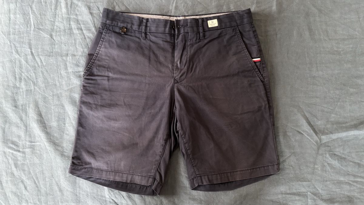 Tommy Hilfiger Pantaloni: Shorts Tommy Hilfiger Blue size 32 – Usato da Carouge GE venduto da David_1899