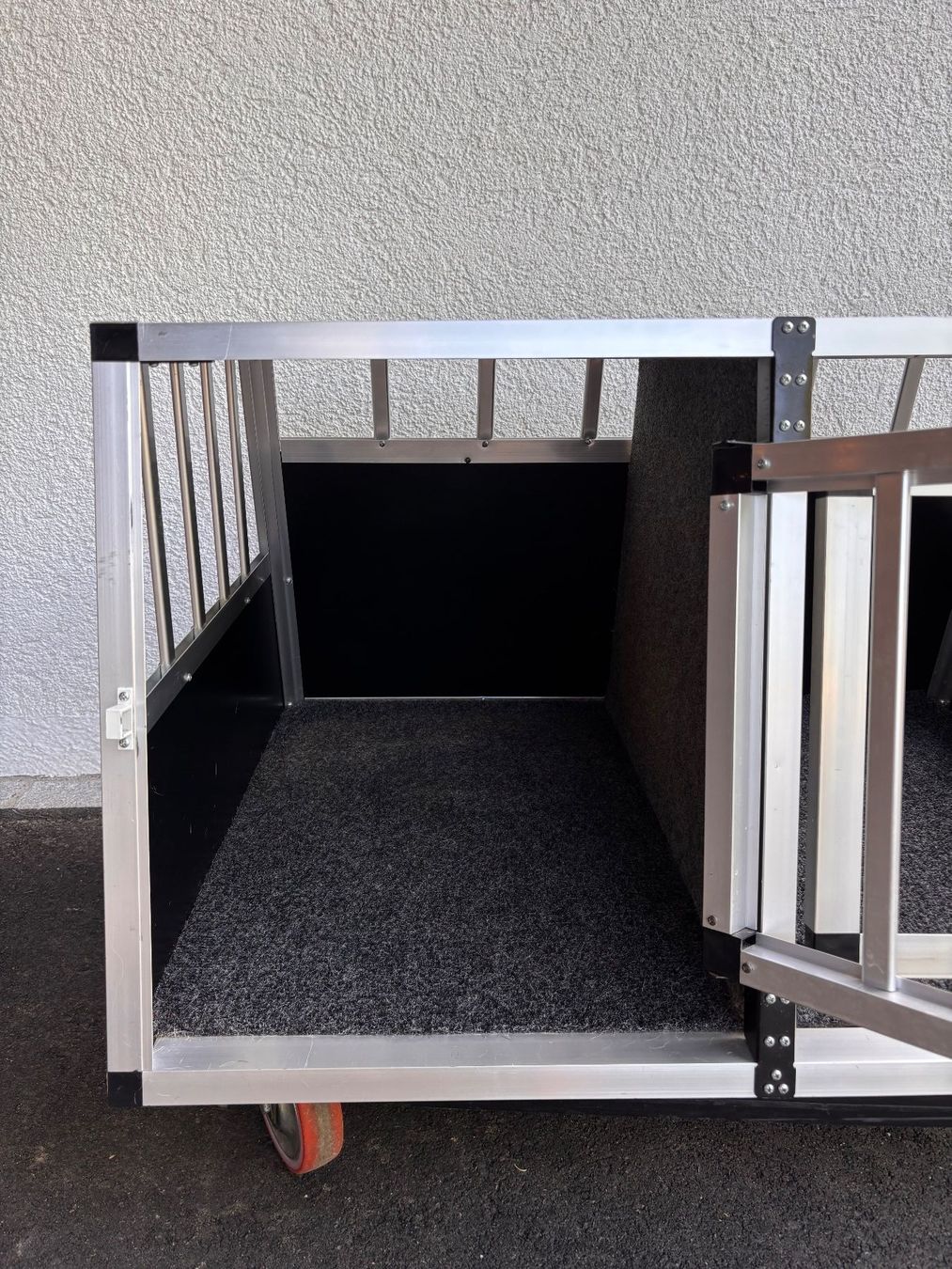 Niches, paniers: Doppel-Hundebox mit Trennwand – D'occasion à Neunkirch par autoscooter57 3