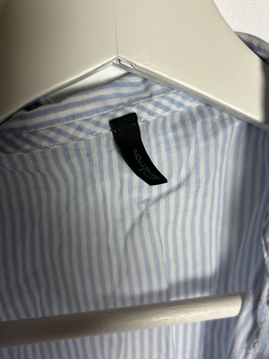 Benetton Camicette: fitted button up shirt – Usato da Leissigen venduto da lamooniade 2