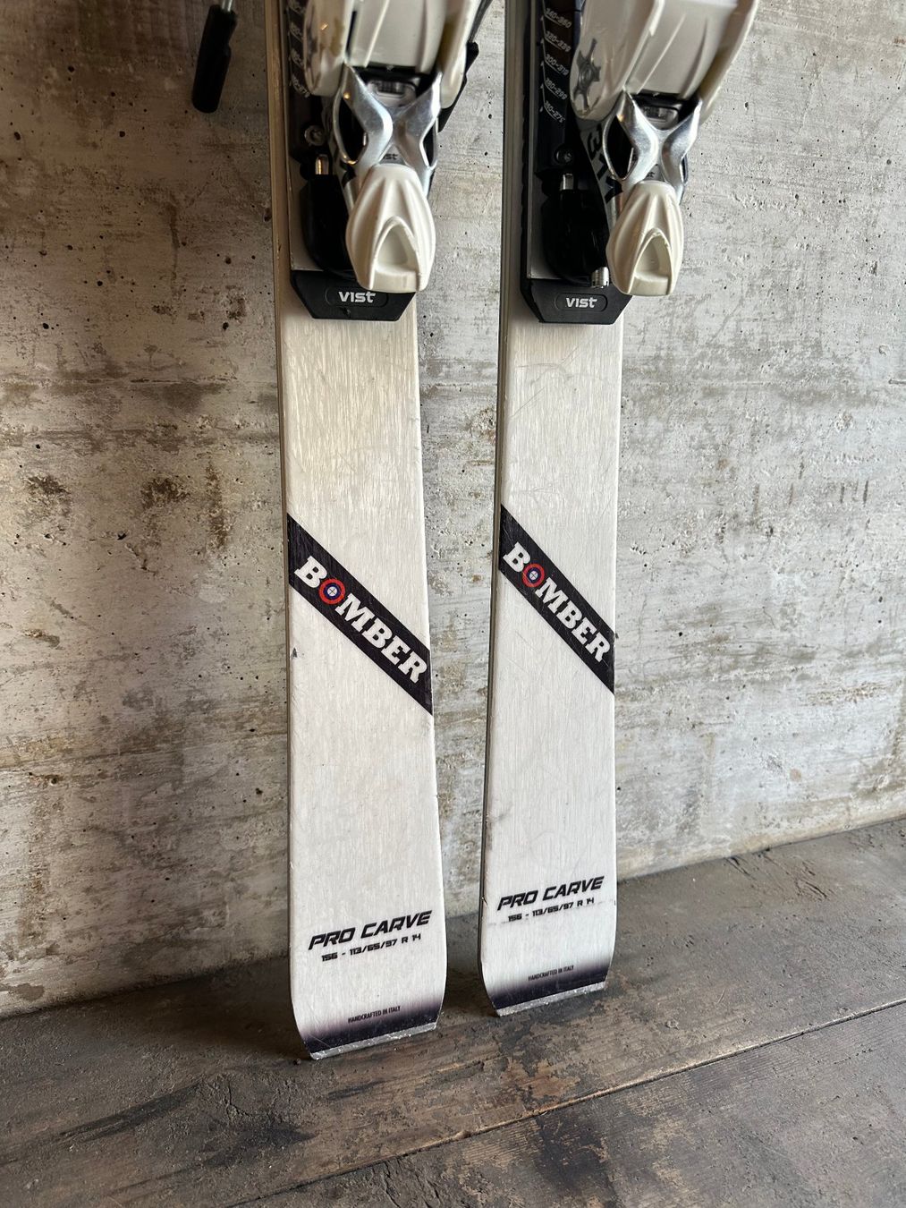 Sci: Bomber Top Ski 156CM – Usato da Emmenbrücke venduto da karkarkar 3