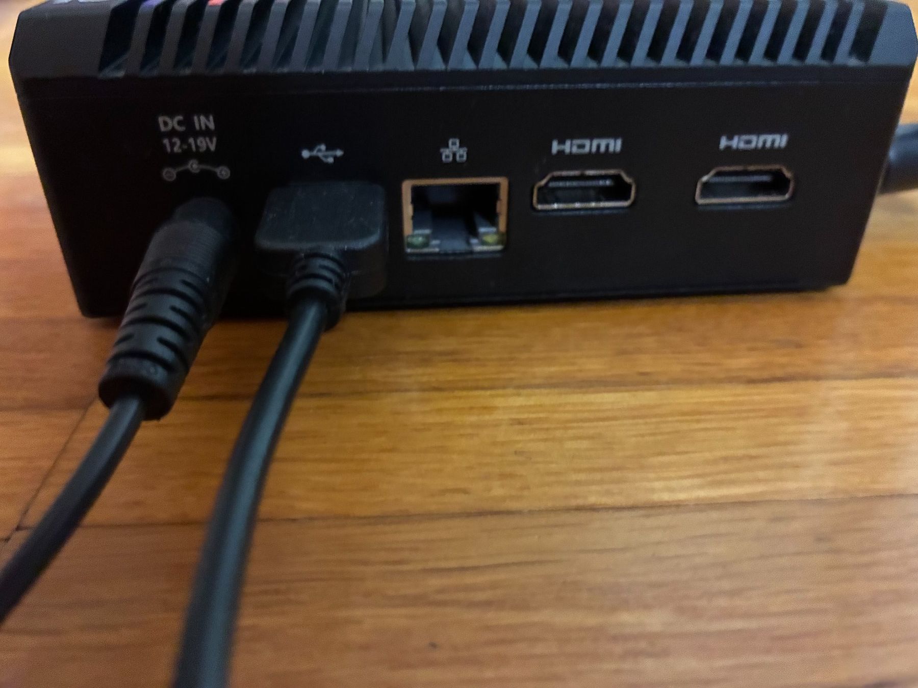 Intel PCs: Minix NEO Z100-OdB – Gebraucht aus Dietikon von luppinchen 1