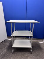 Mobiler Rollwagen mit 3 Ablagen
