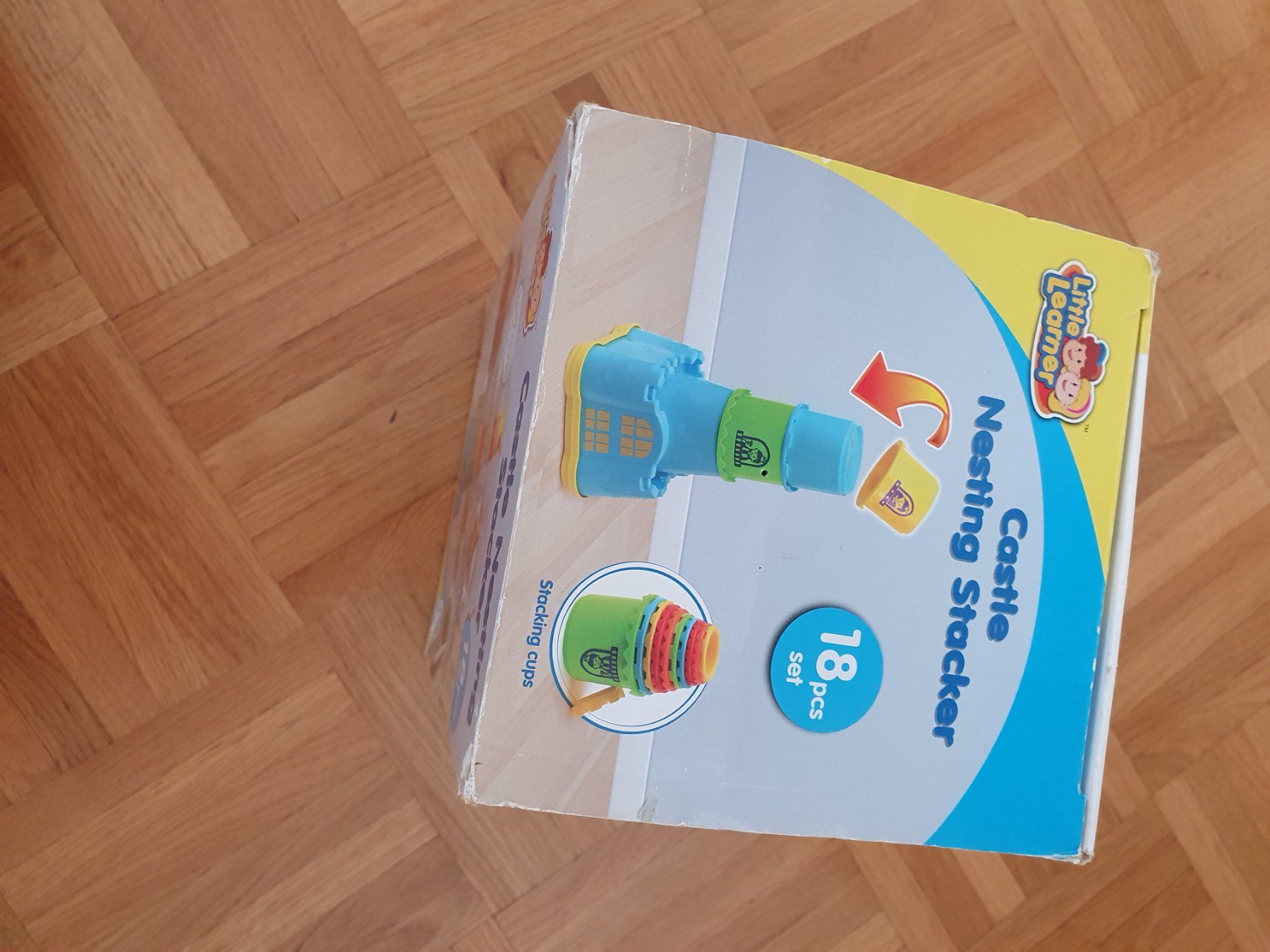 Spiele: Little Learner Castle Nesting Stacker - Jeu d'enfant 18 mois – Gebraucht aus Prilly von RoDyRe 3