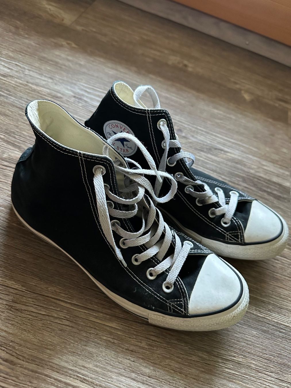 Converse Scarpe da uomo: Converse Schwarz Grösse 42.5 – Usato da Grenchen venduto da redstar03