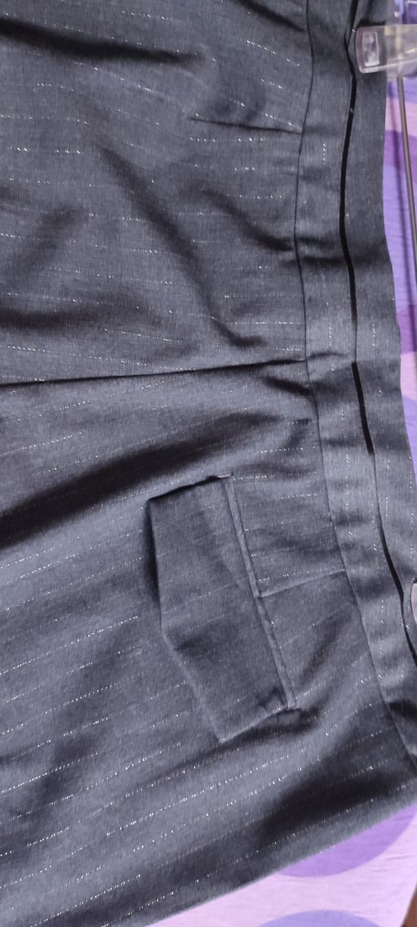 Pantaloni: Pantalon Worthington stretch gris – Nuovo e nell'imballaggio originale da St-Cergue venduto da Neviana 2