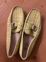 Chic Lime Green Croc Embossed Loafers - Size 38- Summer Styl