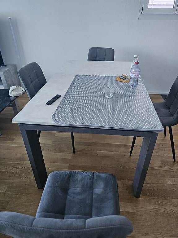 Tavoli: Tisch und Stühlen – Usato da Zollikofen venduto da Chri98