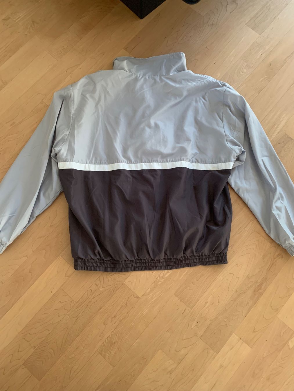 Ellesse Giacche: Ellesse Trainingsjacke – Usato da Ennetbaden venduto da usemiste 4