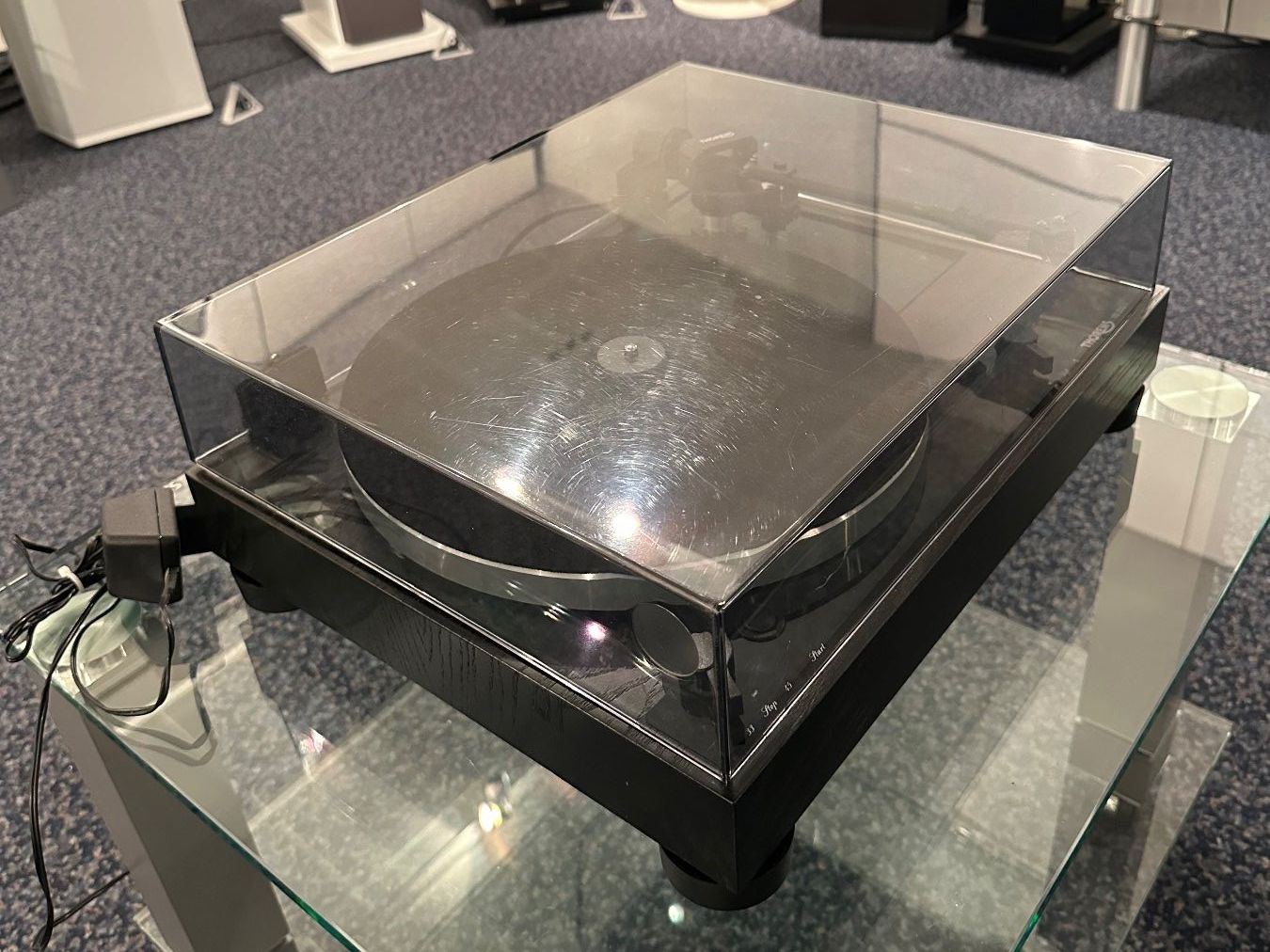 Thorens Giradischi: Thorens TD 325 – Difettoso da Aarau venduto da Bollaar 1