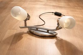 moderne Wandlampe