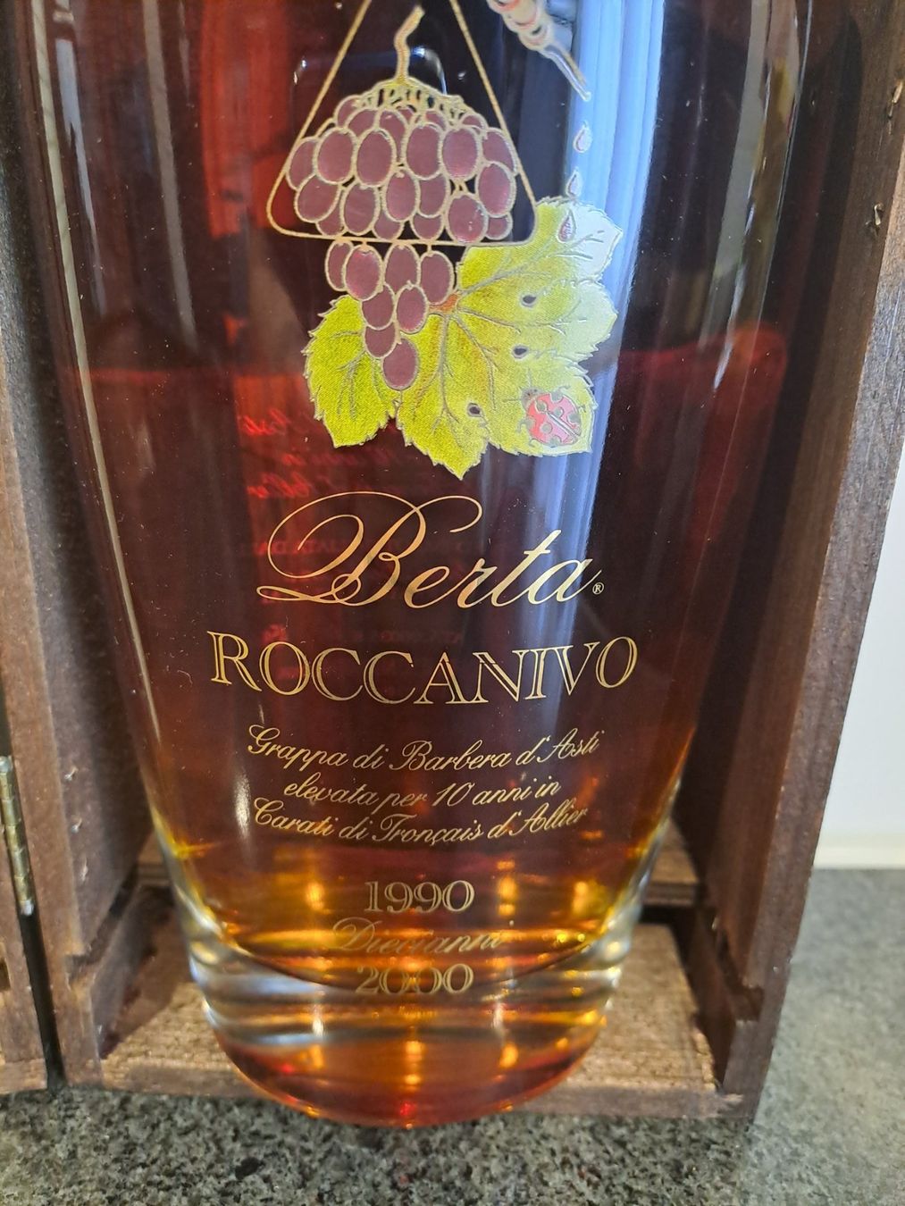 Berta Bevande alcoliche: Berta Grappa Roccanivo 1990 mit OHK – Nuovo e nell'imballaggio originale da Elsau venduto da Kellerraeumung 3