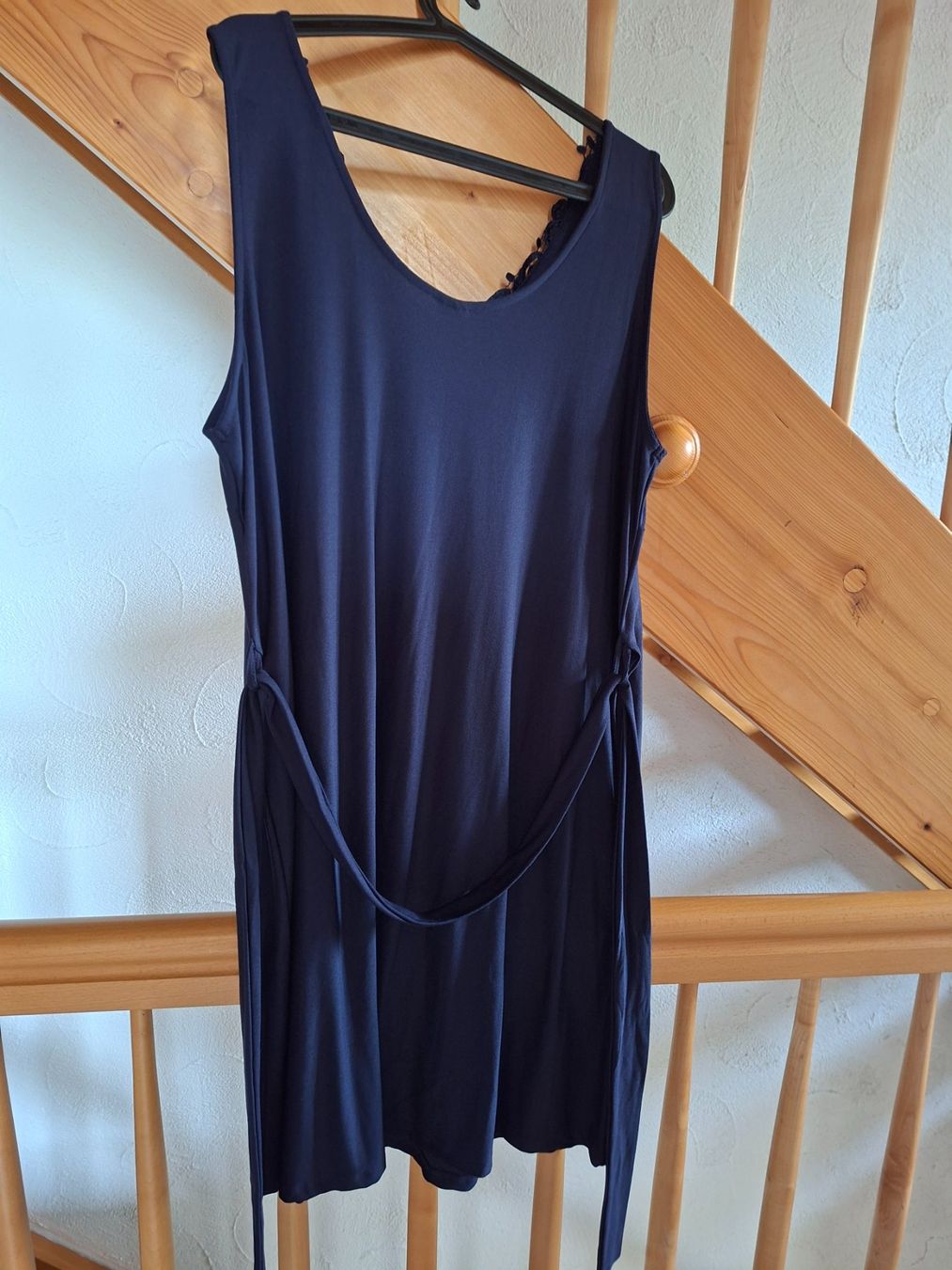 Only Vestiti: Kleid mit Spitzenausschnitt – Nuovo (secondo la descrizione) da Oberwil/Dägerlen venduto da Dominique1606 1