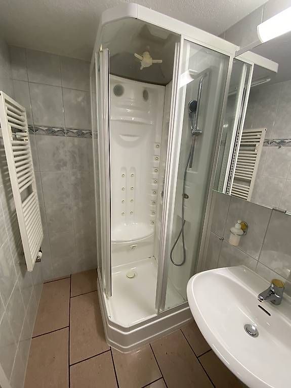 Whirlpool: Dusche mit Sprudel und Dampfbad Jacuzzi  – Usato da Zürich venduto da odar66