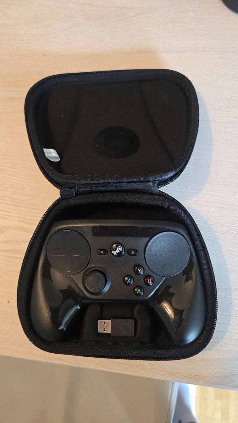 Manettes: Steam Controller 1 – D'occasion à Zollikofen par Wozniak1 2