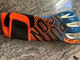 Torwart Handschuh Original Signiert von Wojciech Szcesny
