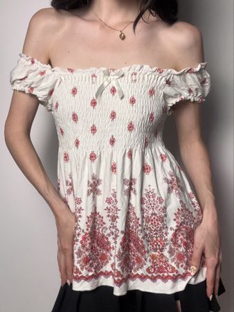 vintage off-shoulder top
