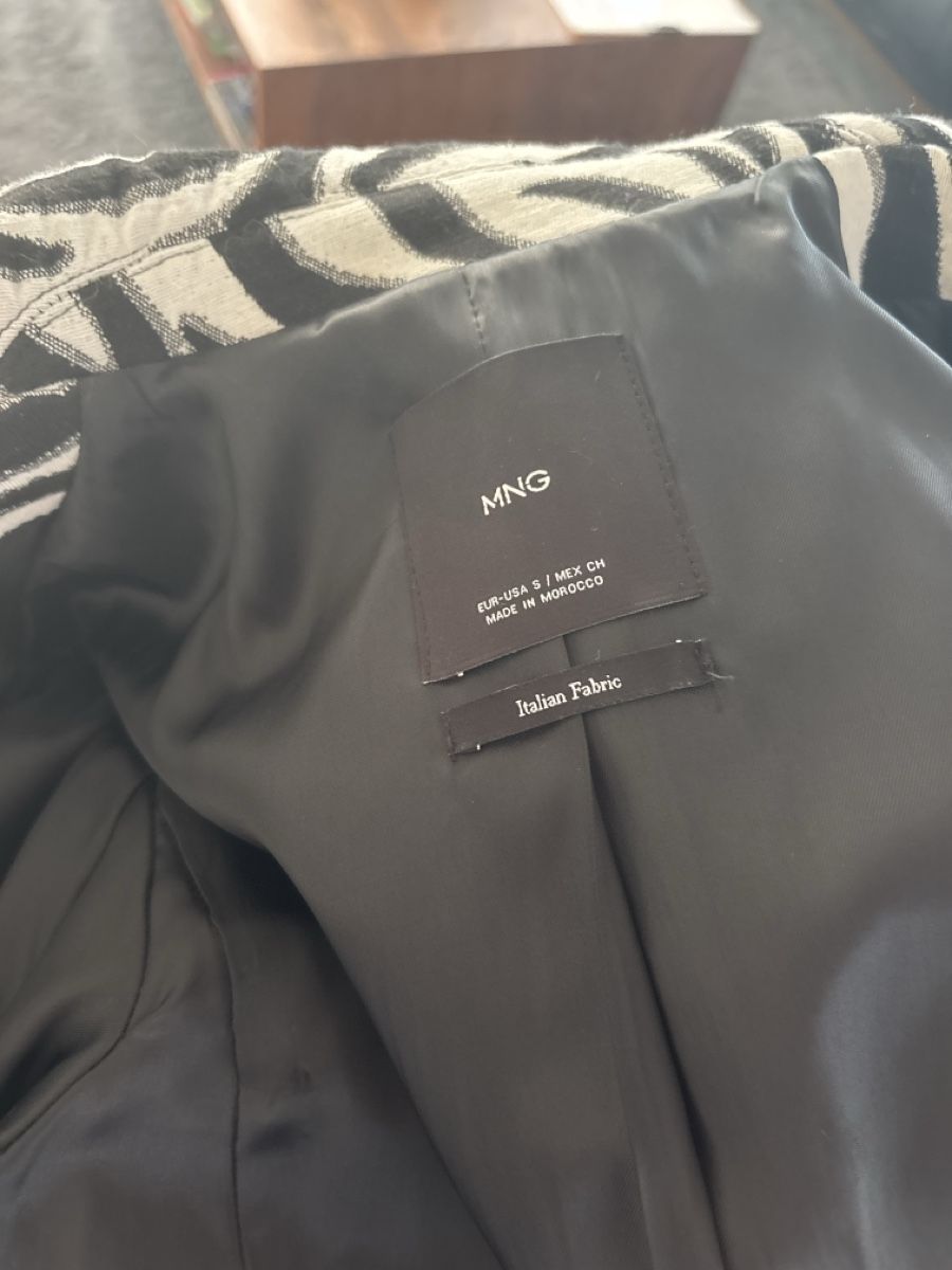 Mango Vestes: Mango Blazer Jacke Gr S Zebra – Neuf (Voir description) à Embrach par Dmoney 2