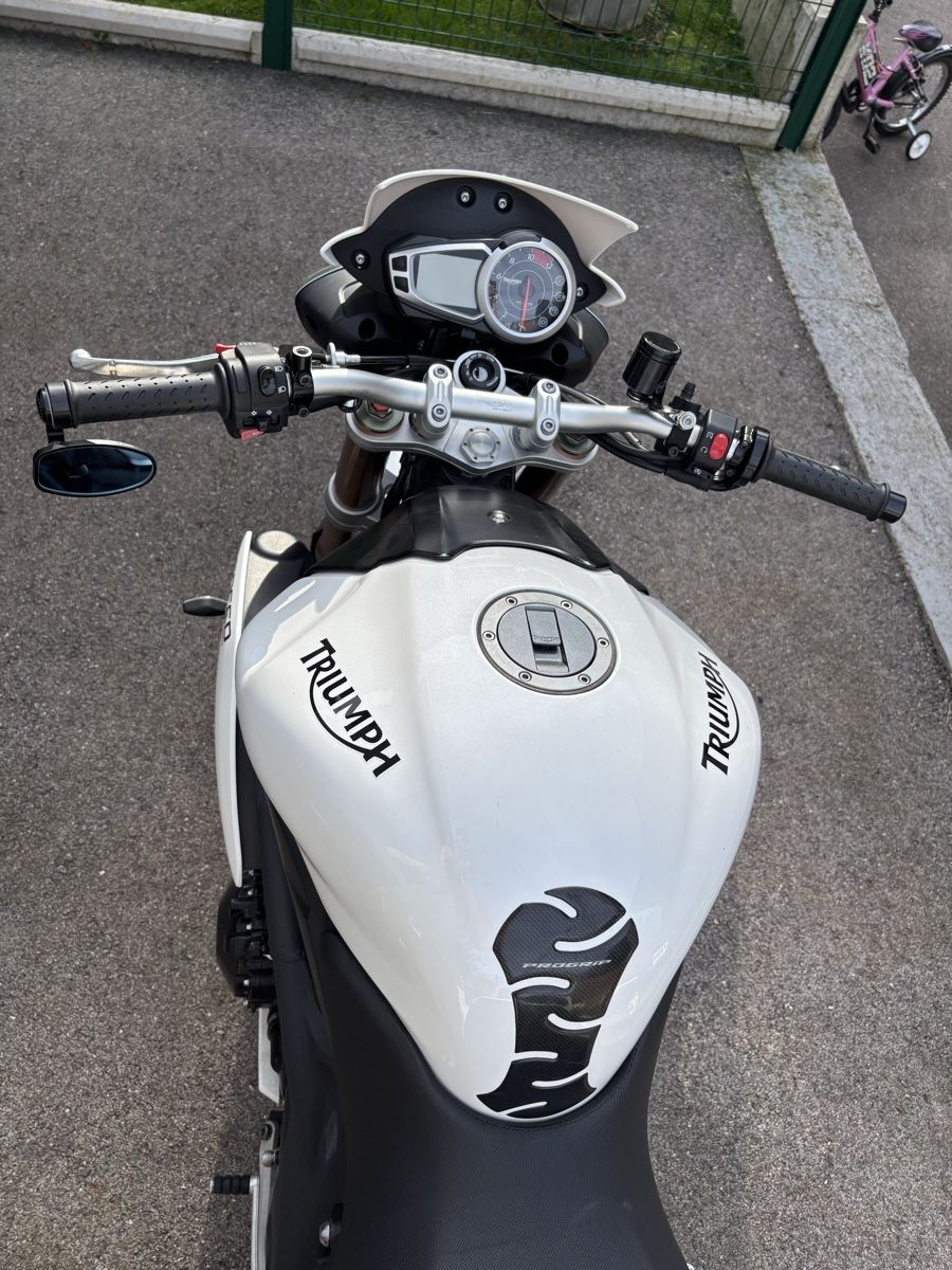 Strada: Triumph Speed Triple, 1050 cm3, expertisée! 2011 – Usato da Cornol venduto da mpp_xnj7 3