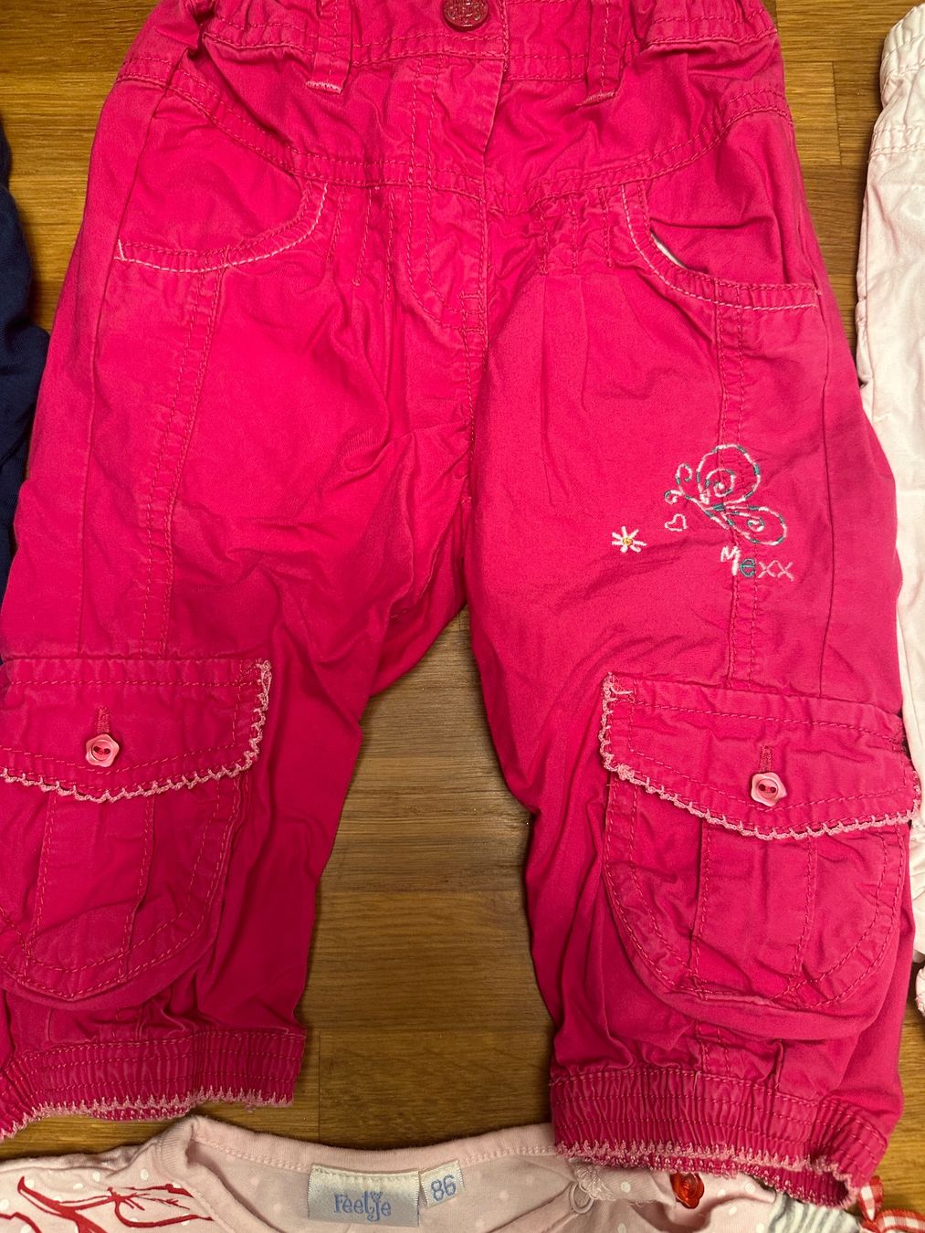 Lotti & Set di vestiti: Mädchen Paket 9 Teile Gr. 86 – Usato da Zürich venduto da JuliaSp 2