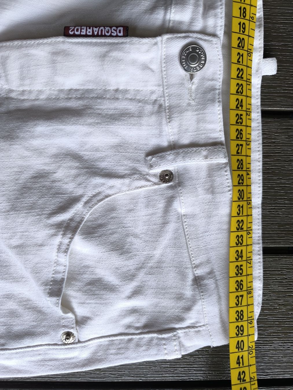 Dsquared2 Jeans: DSQUARED2 jeans Shorts 46 – D'occasion à Oensingen par Outlet_Super_Sale 6