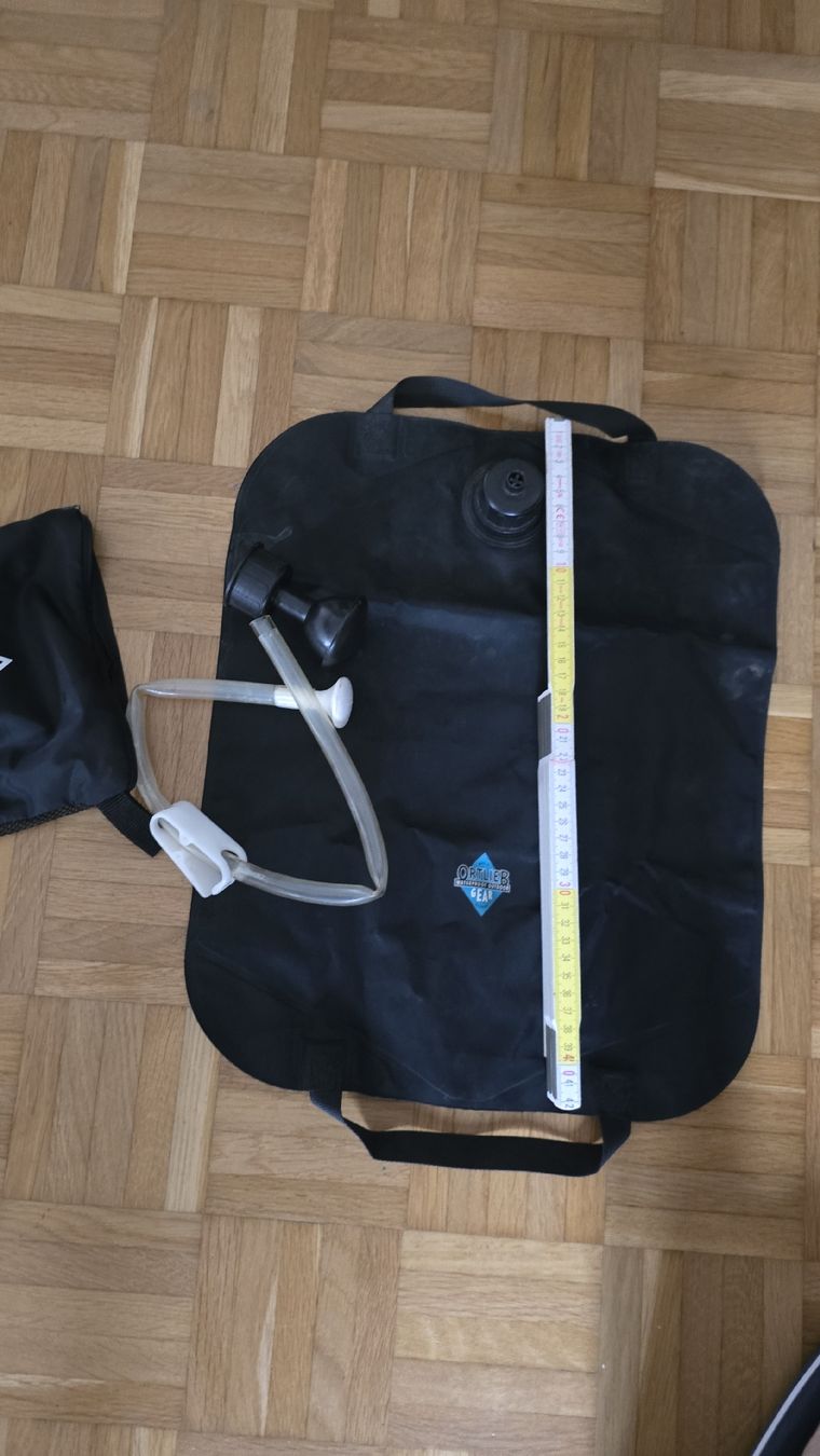 Docce: Ortlieb Camping-Dusche – Usato da Zürich venduto da rolf290 1