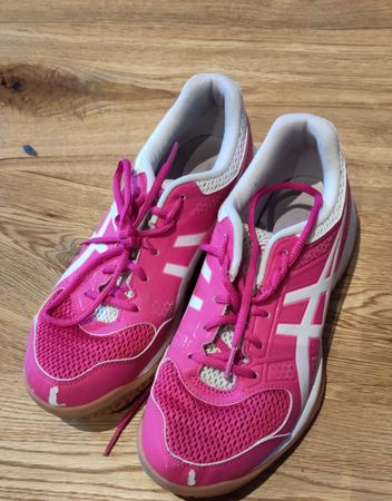 Asics Sportschuhe Gr 39,5