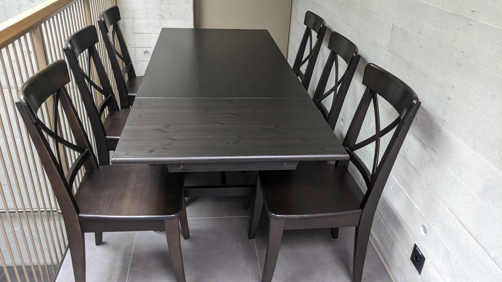 Ausklappbarer IKEA Esstisch mit 6 Stühlen Kaufen auf Ricardo