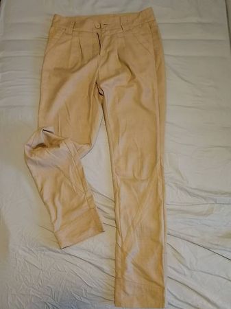 Schöne beige Hose von Vero Moda Grösse 34