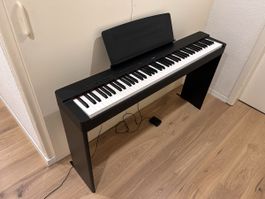 Piano électrique Yamaha P-225 avec pied
