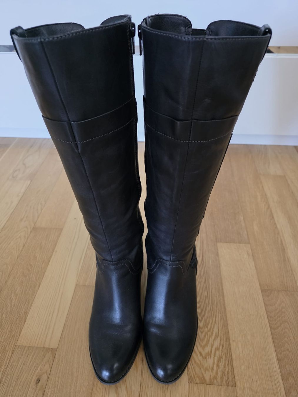 Scarpe da donna: Stiefell wenig getragen – Usato da Bätterkinden venduto da far_f282 4