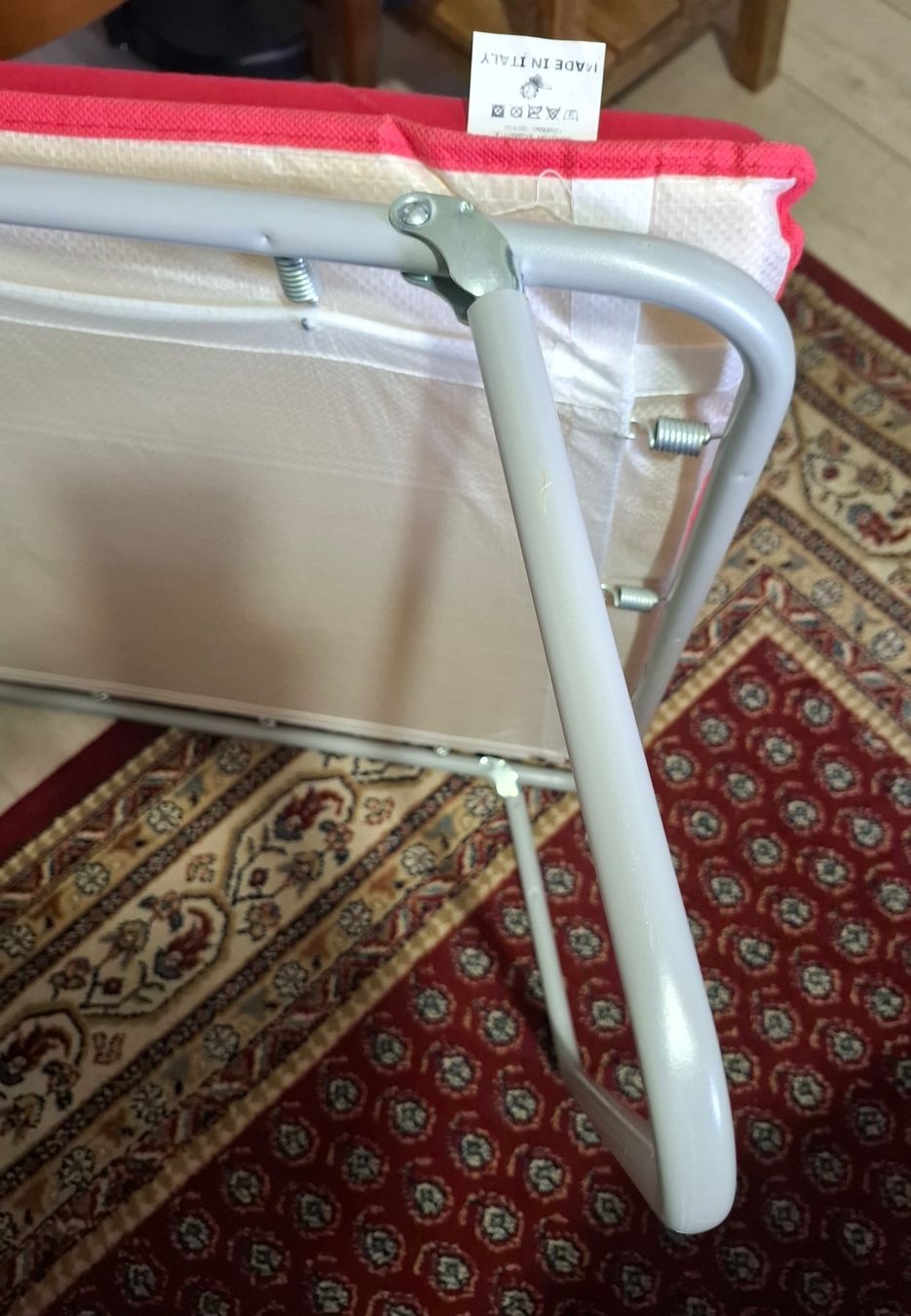 Betten: Vintage Designer Klappbett Rote Liege Made in Italy, Daybed – Gebraucht aus Zürich von bruzolda 3