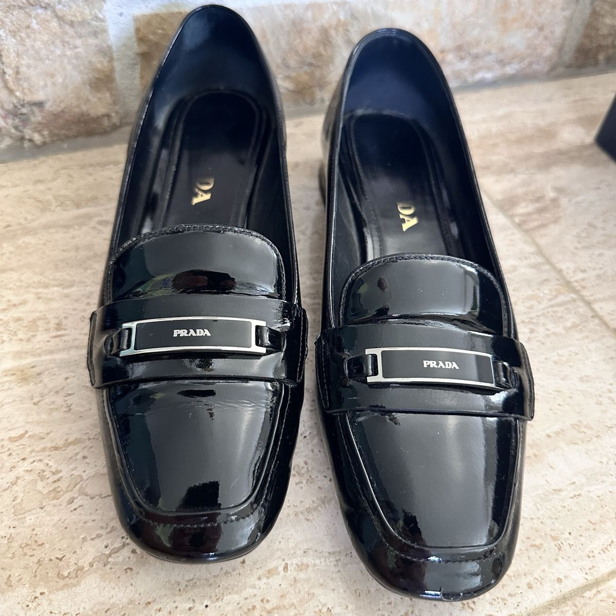 Prada Damenschuhe: PRADA Loafer Lack black Gr. 37.5 – Neu (gemäss Beschreibung) aus Liestal von bro_sh5v