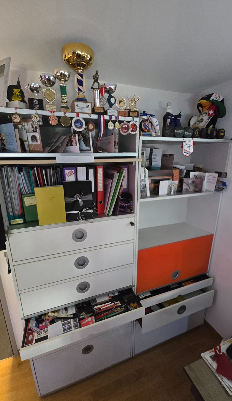 Kommoden: Officemöbel Büromöbel Regalsystem mit Schubladen und Fächern – Gebraucht aus Weinfelden von ractive88 1