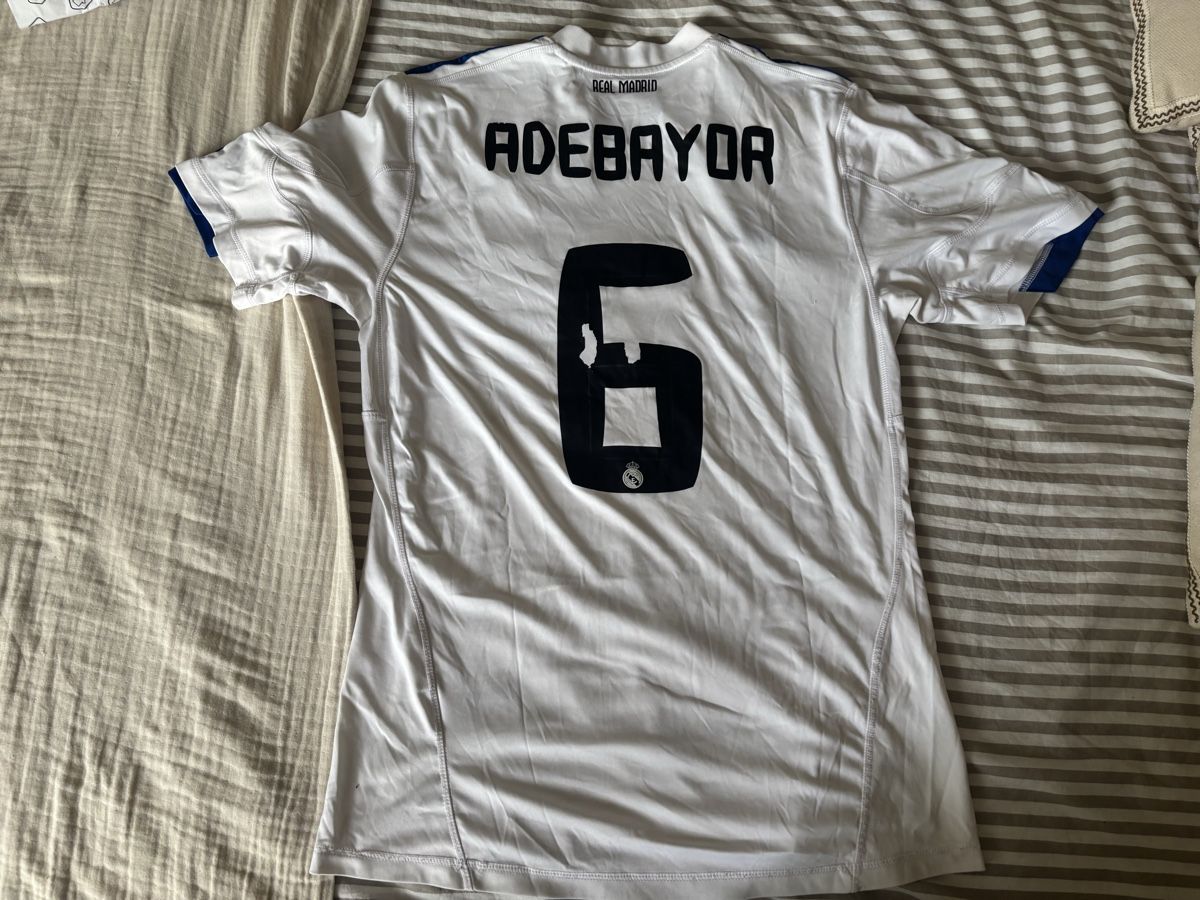Adidas Canottiere & Pantaloni: Madrid n6 maillot Adebayor – Usato da Le Grand-Saconnex venduto da focamix 2